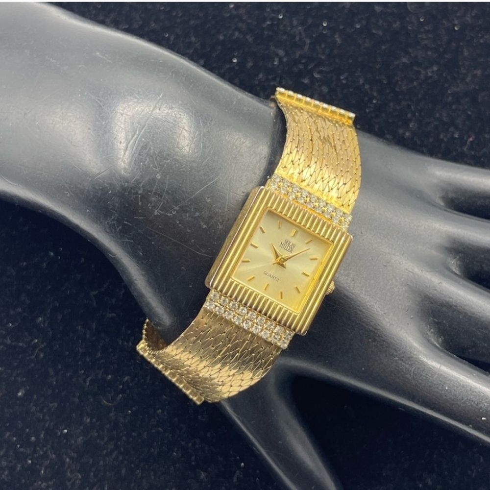 Nolan Miller watch